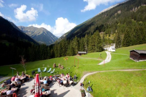 Berggasthaus Hermine Madau, Bach, Österreich
